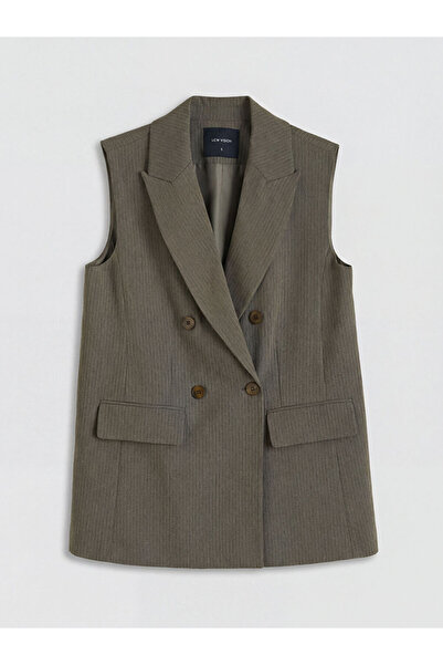 LC Waikiki بأزرار على الجهتين روبا ياكا مخطط للنساء كلاسيك سترة لمحبي الأناقة...