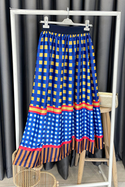 BEBE PLUS بنقشة هندسية تنورة من الساتان - أزرق MAVİ