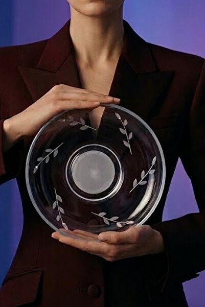 DECOSTYLE Pearl Decorated Tea Plate Handmade Decor Paved with Swa Stones