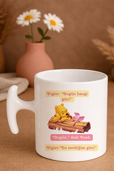 Witchy Co Winnie & Piglet - Bugün Hangi Gün, Bugün Dedi Pooh Yazılı Kupa Bard...