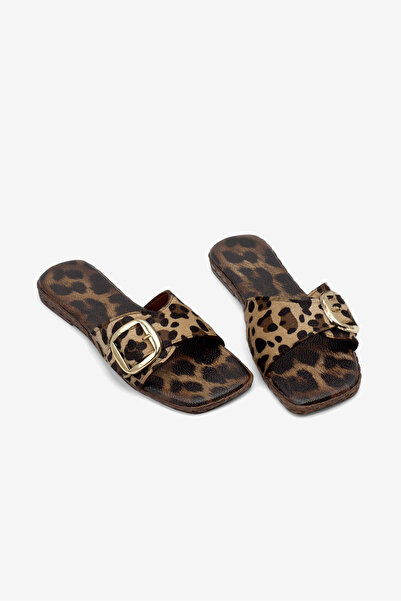 Tonny Black Women's Leopard Comfortable Fit Leopard Printed Li Buckled Slipper