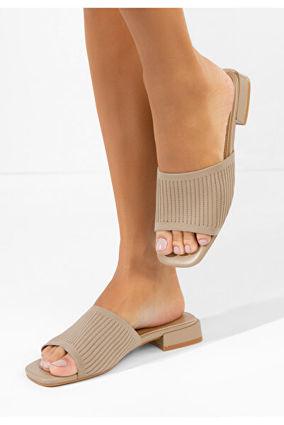 B T Shoes Papuci cu toc mic Alinia kaki