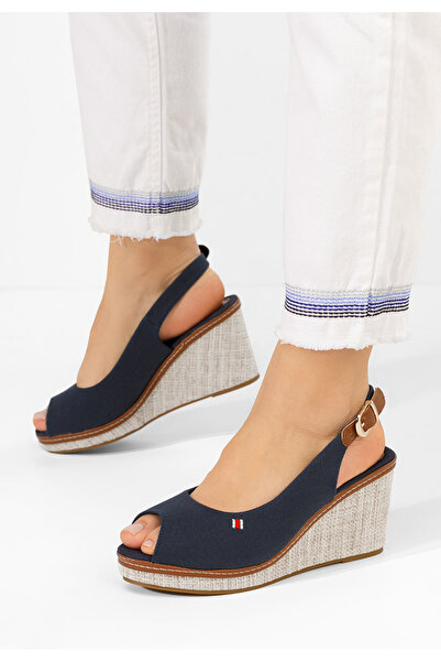 B T Shoes Sandale cu platforma Carolla navy