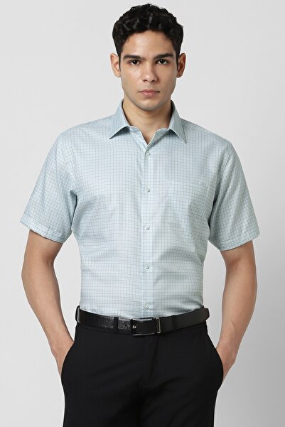 VAN HEUSEN Men Classic Fit Short Sleeve Shirt
