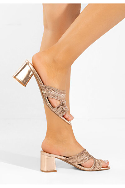 B T Shoes Papuci cu toc gros Nely champagne