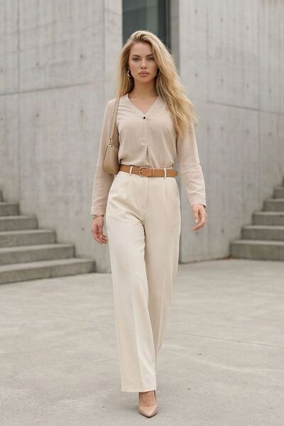 Lupinn Дамска блуза в бежово с V-образно деколте, копчета, дълги ръкави, удоб...