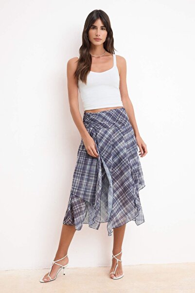 Trendyol Collection Blau-Mehrfarbiger, gemusterter asymmetrischer Midi-Rock a...