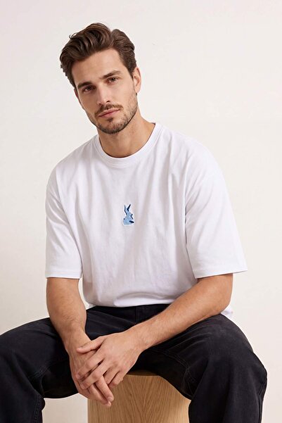 Trendyol Collection White Oversized /Wide Cut Rabbit Embroidered 100% Cotton ...