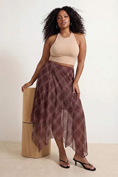 Trendyol Curve Fustă lungă asimetrică din șifon în carouri maro, cu căptușeal...