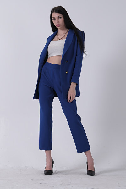 Feminist Kadın Dört Düğmeli Kruvaze Blazer Ceket & Pantolon Takım Saks 0106305