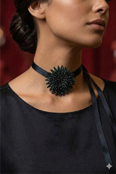 PETEK AKSESUAR PARLAK TAŞLI ÇİÇEK CHOKER KOLYE