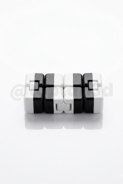 Toptan3D Siyah Beyaz Fidget Stres Küpü, Sonsuz Küp, Stres Oyuncağı