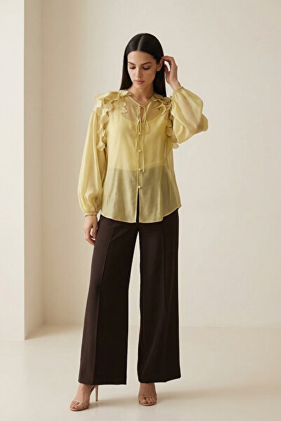 Setre Жовта блузка з деталями, з рюшами на плечах, з атласною фактурою