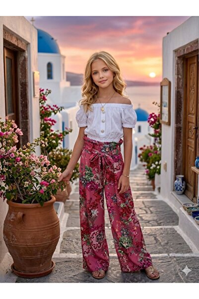 Hilal Akıncı Kids بلوزة بيضاء مفصلة بأزرار للفتيات بنمط زهور وبنطلون واسع الس...