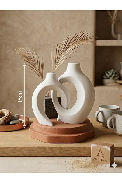 DEKOPOR Sarılan Aşıklar Figürlü 2'li Beyaz Vazo Seti Modern Dekoratif Obje