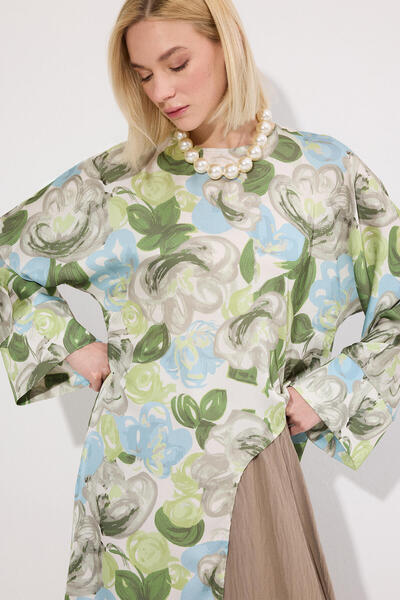 Touché Privé ÖNÜ YIRTMAÇLI UZUN SATEN TUNİK