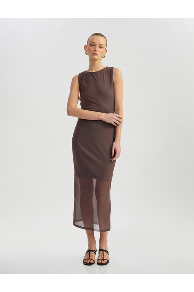 Koton نصف اصطف سليم صالح طاقم الرقبة بلا أكمام تول فستان متوسط الطول