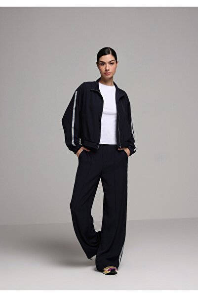 Colin's بنطلون نسائي ذو قصة عادية وخصر مرتفع وساق واسعة باللون الأزرق الداكن