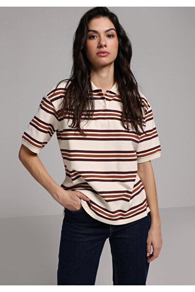 Colin's تي شيرت نسائي ذو أكمام قصيرة وياقة بولو وخطوط متعددة الألوان