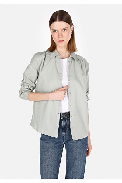 Colin's قميص ذو قصة عادية قطن لو بدون جيوب للنساء باللون الأخضر بأكمام طويلة