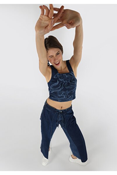 Colin's Γυναικείο μπλε αμάνικο πουκάμισο Slim Fit Square Collar