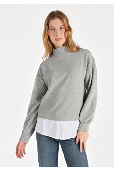 Colin's تي شيرت نسائي رمادي بأكمام طويلة ونصف الياقة المدورة بقصة عادية