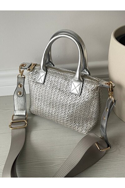 Nura Collection Ασημένιο ψάθινο γυναικείο μίνι μοντέλο γράμματος El And Τσάντ...