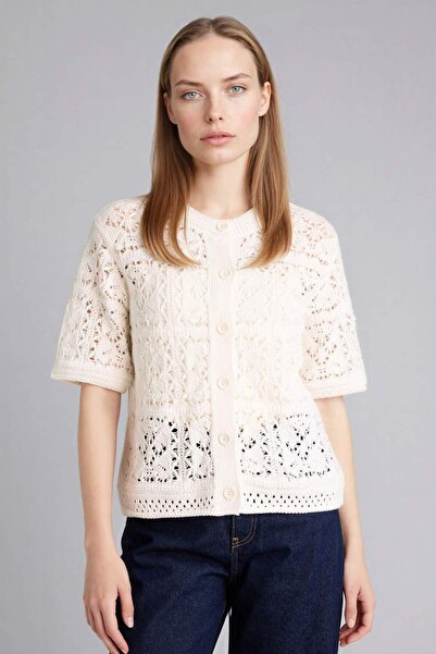 DeFacto Cardigan Regular Fit tricotaj cu aspect dantelat H0871AX26SP