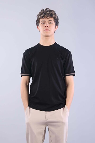 Mckanzie 4624 Μοντέρνο μπλουζάκι με λαιμόκοψη σε σχήμα O