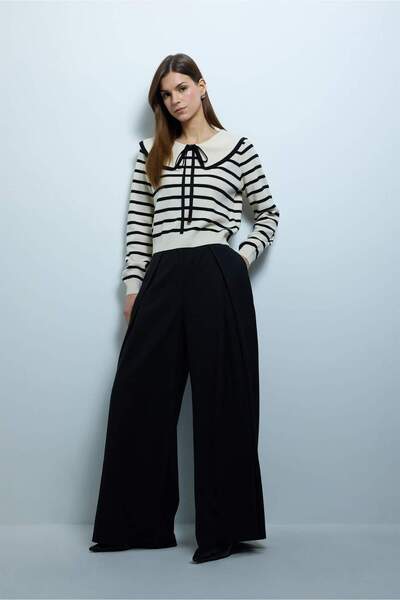 DeFacto Pantaloni cu picior larg și evazat G9875AX26SP