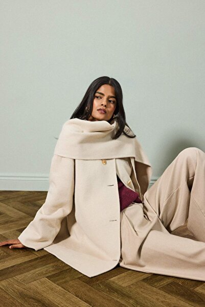 DeFacto Yün Karışımlı Çıkarılabilir Atkılı Relax Fit Düğmeli Kaşe Kaban F5573...