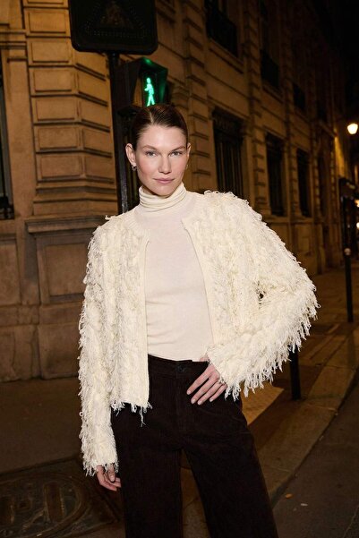 DeFacto Regular Fit Crew Neck Fringed Knitwear Cardigan G7049Ax25Wn