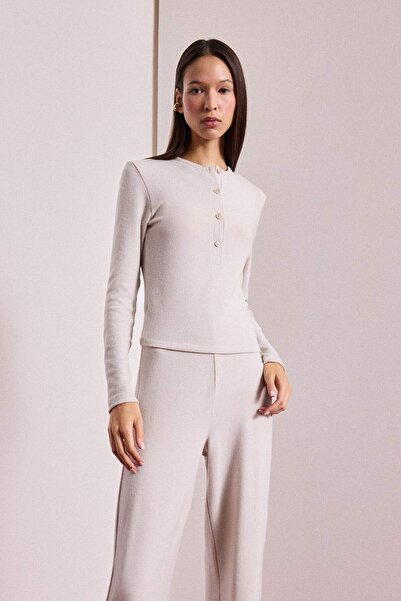 DeFacto Fıtted Düğmeli Yaka Uzun Kollu Tişört F1879AX25WN