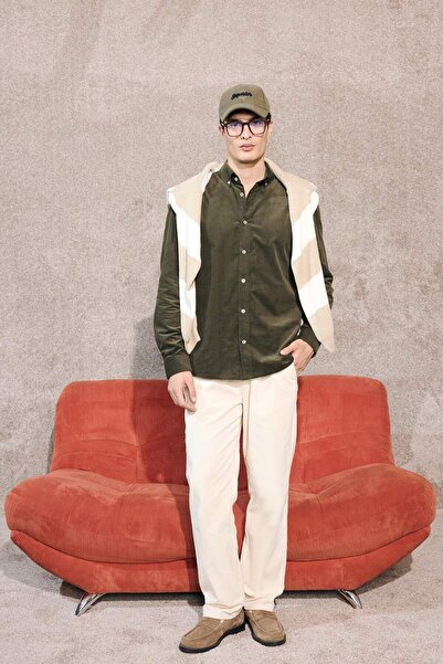 DeFacto Pantaloni din catifea cu picioare drepte Relax Fit E8177AX25AU