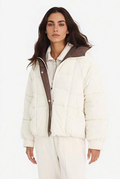 DeFacto Su İtici Regular Fit Kapüşonlu Fermuarlı Kısa Şişme Mont F2144AX25WN