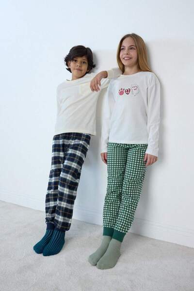 DeFacto Boy's Pajama Set Long Sleeve Top Checkered Long Bottom F1008A825Wn