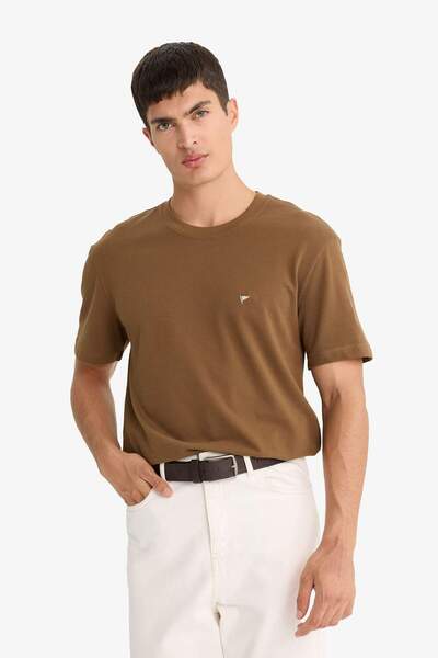 トップス hachi Defacto Haki T-Shirt Modelleri, Fiyatları 2026