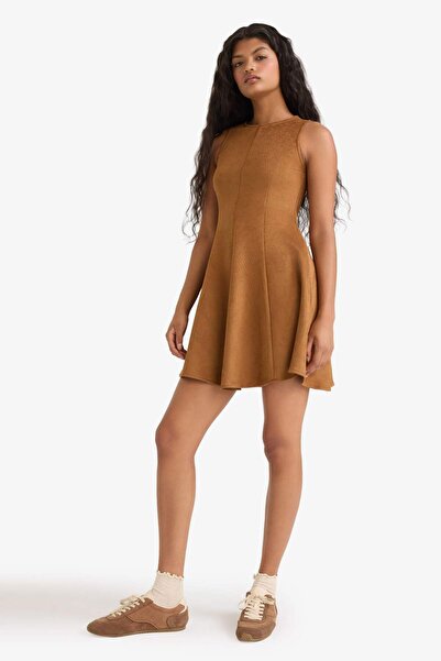 DeFacto Rochie mini din piele intoarsa fara maneci cu decolteu in forma de A ...