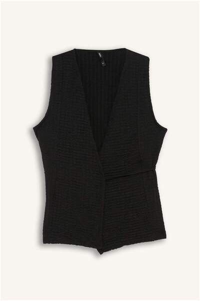 DeFacto Fitted Önden Bağlamalı Bürümcük Kolsuz Bluz G0280AX25SM