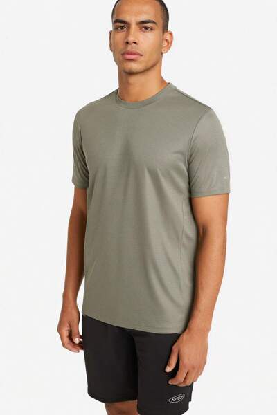 DeFacto εφαρμοστό Ελαστικό ύφασμα με λαιμόκοψη με λεπτή εφαρμογή, που στεγνών...