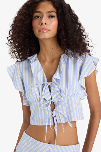 DeFacto Slim Fit, schmal geschnittene, gestreifte, vorne gebundene Popeline-B...