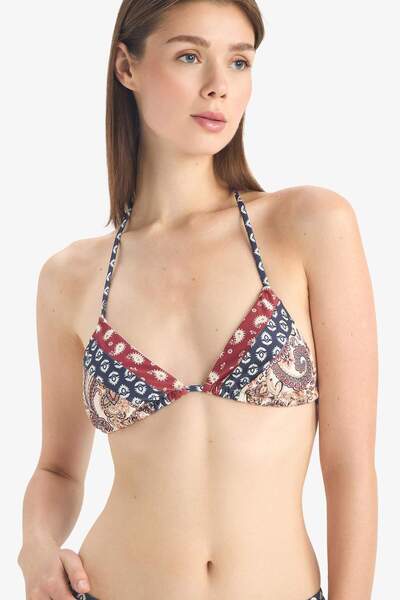 DeFacto Regular Fit Patterned Bikini Top E4892Ax25Sm
