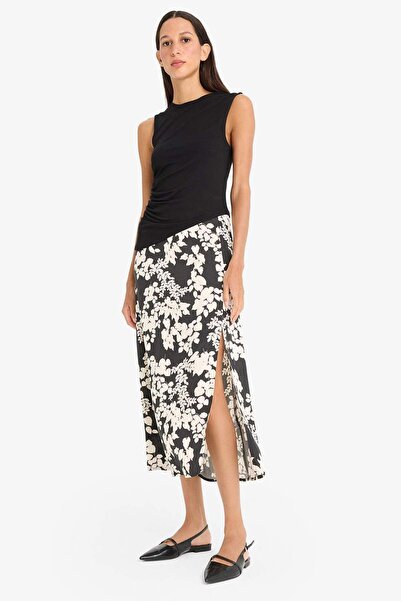 DeFacto A-Line Floral Pattern Regular Waist Midi Skirt X6692Az25Sm