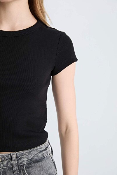 DeFacto Fitted Basic Fitilli Kaşkorse Siyah Tişört E0287AX25SM