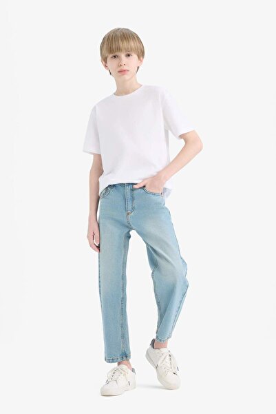 DeFacto Pantaloni din denim cu croială dreaptă și picior drept pentru băieți ...