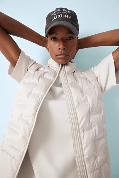 DeFacto Water Repellent Quilted Regular Fit D Mock Neck Lined Zippered Pocket...