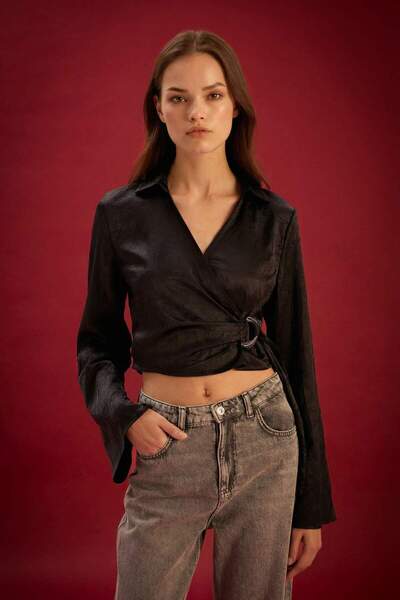 DeFacto Fıtted Wrap Yaka Saten Uzun Kollu Bluz E2735AX24WN