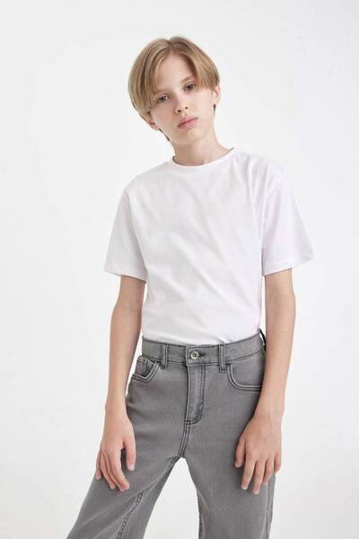 DeFacto Chlapecké základní bílé tričko Regular Fit Crew Krk s krátkým rukávem...