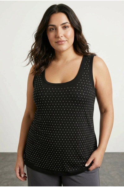 Stil Diva Tank Top με στρογγυλή λαιμόκοψη και λεπτομέρεια με καρφιά - Plus Si...