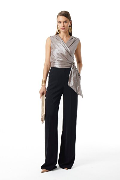 EXPLOSION Parlak Dokulu Garnili Kruvaze Bağlama Detaylı Tulum